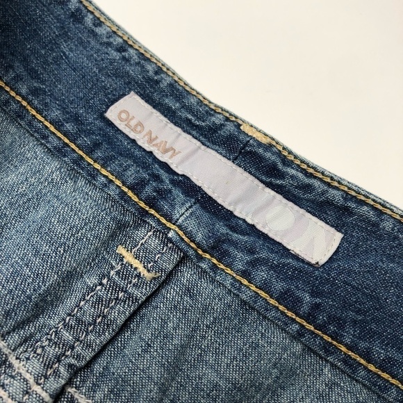 OLD NAVY Medium Washed Distressed Pocket Blue Jean Slit Denim Skirt SIZE 6 - Picture 2 of 11